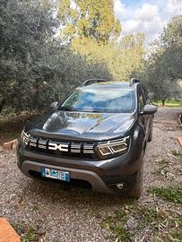 Dacia duster 2023 gpl journe
