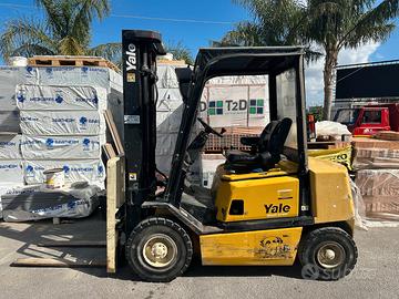 Carello elevatore yale 25 q
