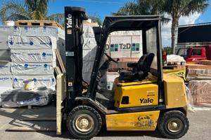 Carello elevatore yale 25 q