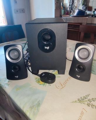 sistema audio 2.1 amplificato