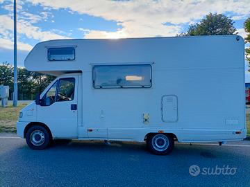 Camper mansardato libero subito 