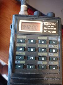 Icom IC-02E Ricetrasmittente VHF FM monobanda con 