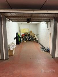 Box / Garage di 16 m² a Milano