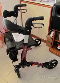 Deambulatore per anziani e disabili