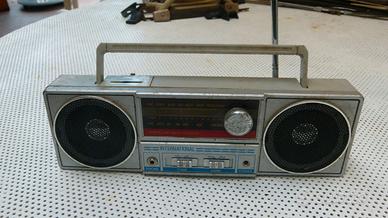 am fm two band receiver INTERNATIONAL