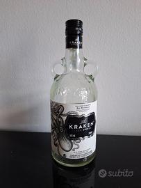 Bottiglia Rum Kraken vuota
