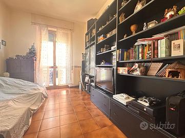 4 LOCALI A LA SPEZIA