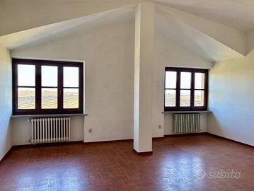 Appartamento di 145 m² con 4 locali e box auto dop
