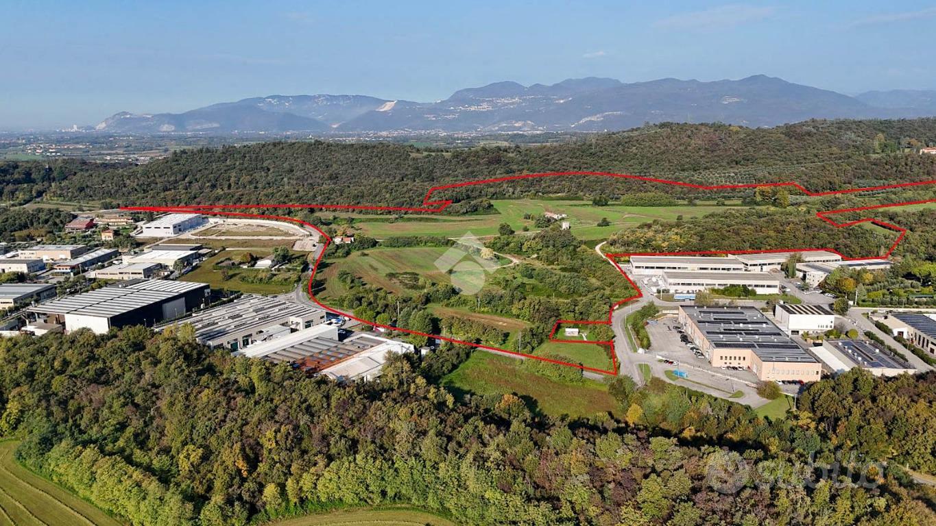 TERRENO A SOIANO DEL LAGO - Vista 3