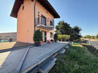 VILLA SINGOLA A PALAZZO PIGNANO