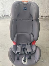 Seggiolino auto chicco Youniverse fix 9-36 kg