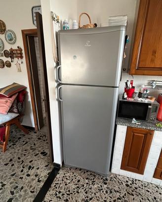 Frigorifero INDESIT