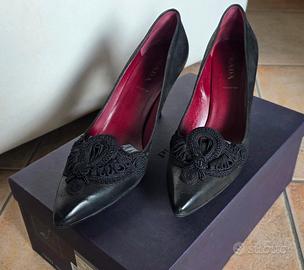 Décolleté nere Prada