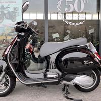 Piaggio Vespa 300 GTS hpe