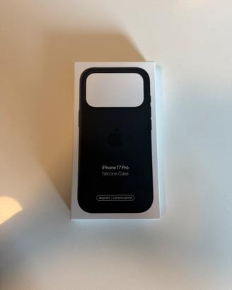 Cover apple originale iphone 17 pro mai usata
