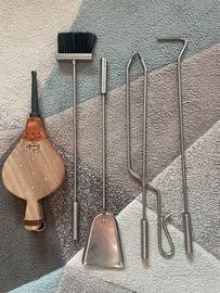 Set attrezzi per camino