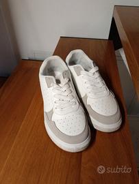 scarpe sneaker 