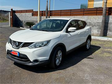 NISSAN QUASHQUAI 1.5 diesel