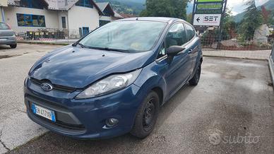 ford fiesta gpl 1.4  71kw  2011 3 porte