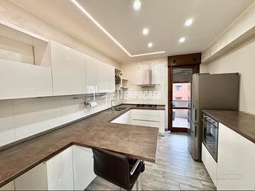 TRILOCALE RISTRUTTURATO CON BOX