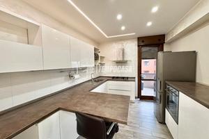 TRILOCALE RISTRUTTURATO CON BOX