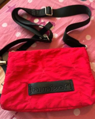 Borsa desigual
