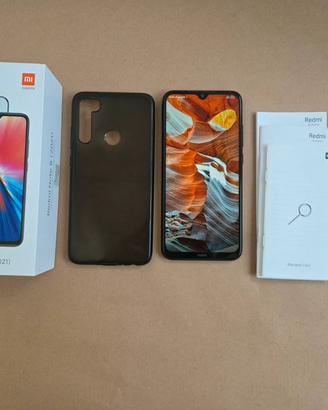 Redmi Note 8 con caricatore e cover 