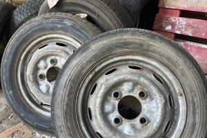 Due cerchi ruota Fulvia coupe’ 1s con pneumatico