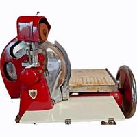 Affettatrice a volano. 