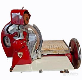 Affettatrice a volano. 