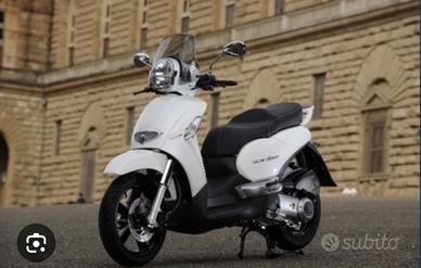 Scarabeo 300