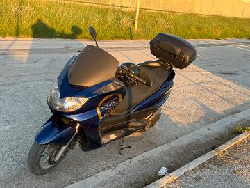 Yamaha Majesti 400