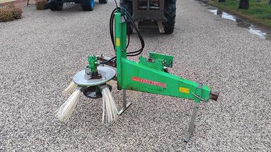 Spazzola girorami cesari da trattore