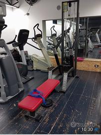 Attrezzi professionali per palestra Technogym, etc
