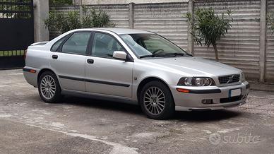 VOLVO S40 1600 16v SPORT con Impianto GPL