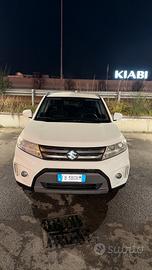Suzuki vitara 2015