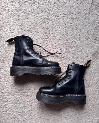 Dr Martens Jadon