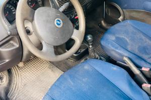 Motore sedili gomme FIAT PUNTO 3ºserie Benzina