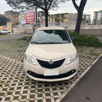 Ypsilon 1.2 GPL 70 mila km 2019 zero sinistri