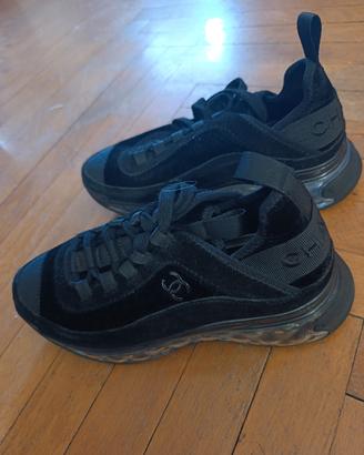 Sneakers Chanel velluto nero 