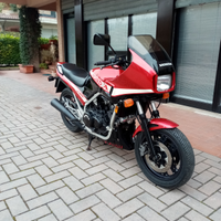 Honda vf100f