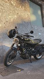 Husqvarna Svartpilen 401 - 2018