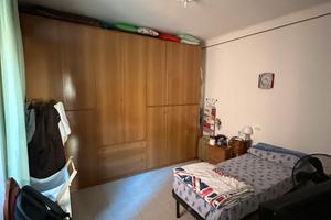 Stanza grande singola tranquillo e ben collegato