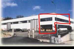 uffici tecnici con ingresso indipendente 