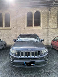 Jeep Compass 2014 con motore rotto