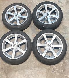 Cerchi in lega 15” Smart ForTwo + gomme invernali