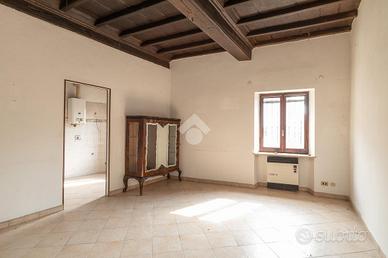 CASA DI CORTE A MONTALDO TORINESE