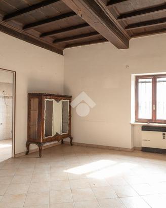CASA DI CORTE A MONTALDO TORINESE