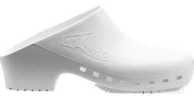 zoccoli sanitari calzuro