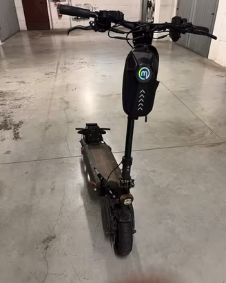 Monopattino elettrico Skuudiero